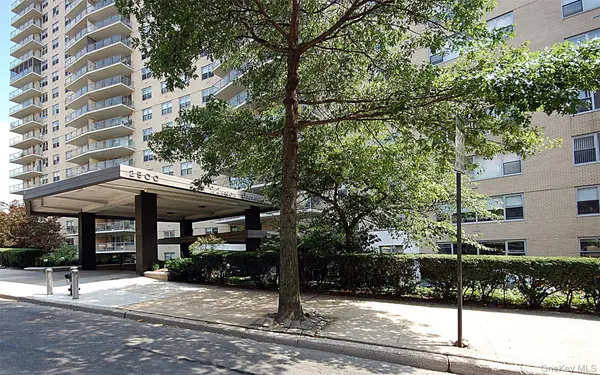 2500 Johnson AVE #12N, Bronx, NY 10463