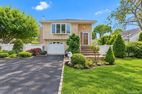 355 W Islip BLVD, West Islip, NY 11795