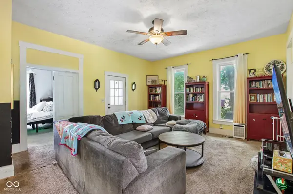 111 W Church ST, Thorntown, IN 46071