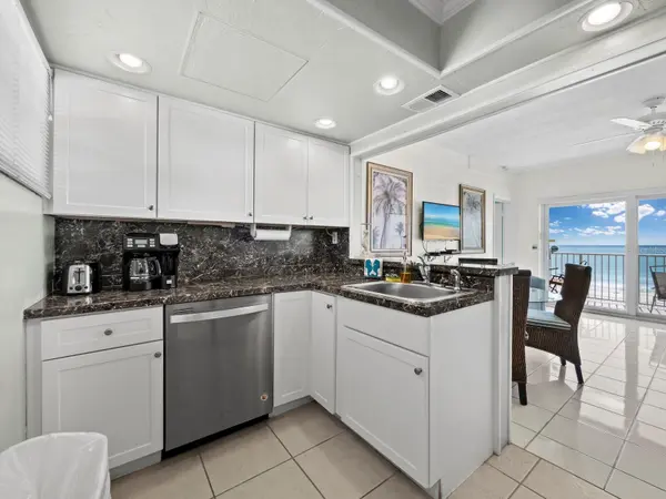 3453 GULF OF MEXICO DR #242, Longboat Key, FL 34228