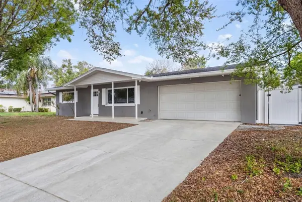 2352 LORENA LN, Clearwater, FL 33765