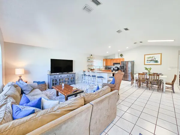 1317 N DAYTONA AVE, Flagler Beach, FL 32136