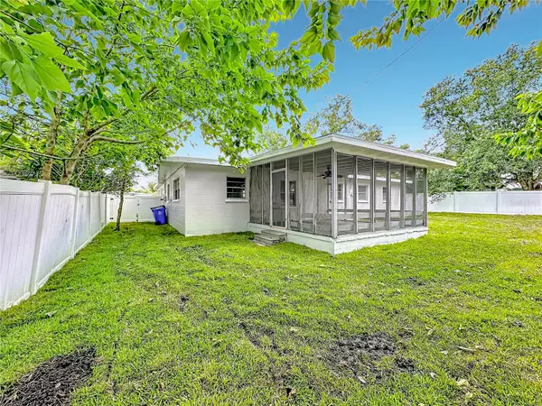 304 SUNNYHILL LN, Lakeland, FL 33803