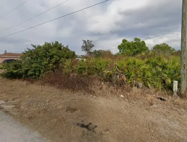6010 ELAINE AVE N, Lehigh Acres, FL 33971