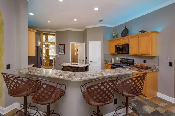 536 AVON GLADE PL, Sanford, FL 32771