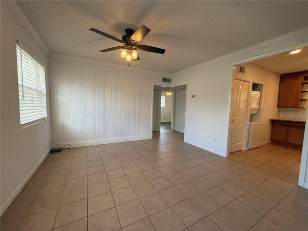 640 ROBINHOOD DR #C, Maitland, FL 32751