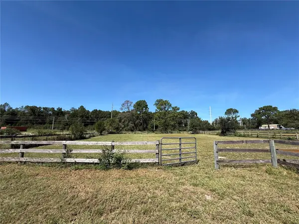 10661 W HIGHWAY 40, Ocala, FL 34482