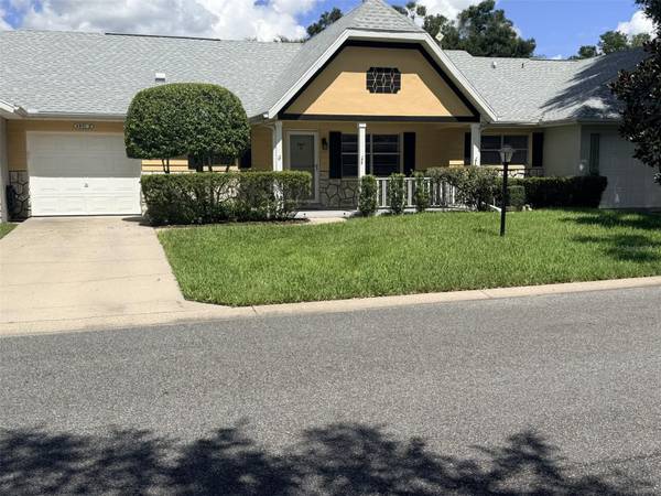 8801 SW 92ND ST #B, Ocala, FL 34481