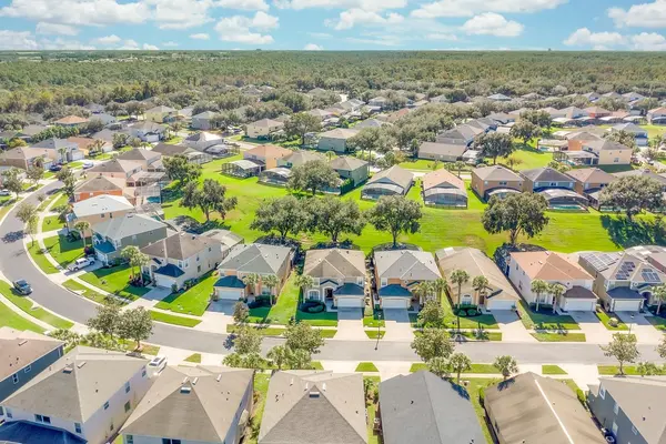 2752 LIDO KEY DR, Kissimmee, FL 34747
