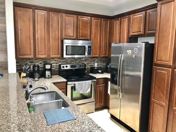 8056 PRESTBURY DR, Orlando, FL 32832