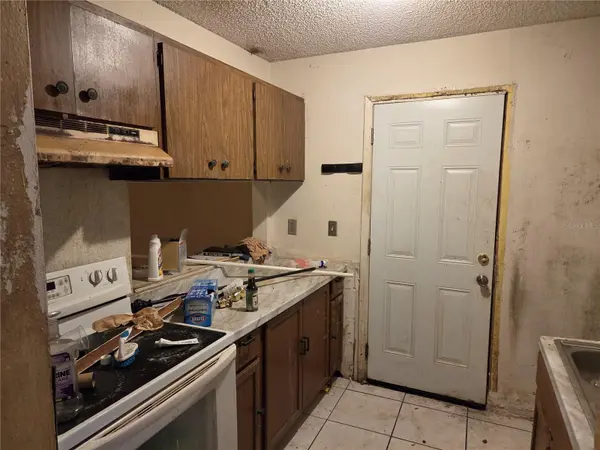913 E 22ND AVE #A/B, Tampa, FL 33605