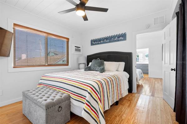 104 6TH AVE, St Pete Beach, FL, 33706 photo 36