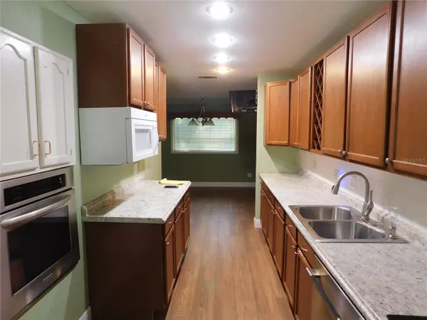112 HUSEK ST, Masaryktown, FL 34604
