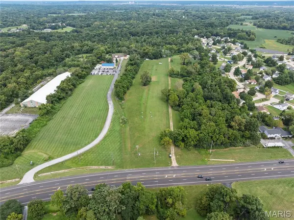 5185 N Highway 67, Hazelwood, MO 63034