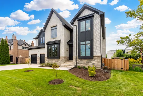 2301 Farrell AVE, Park Ridge, IL 60068