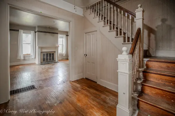 300 S MAIN ST, Kingston, IL 60145