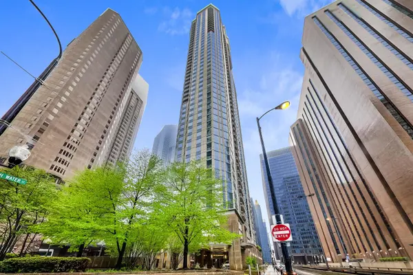 222 N Columbus DR #302, Chicago, IL 60601
