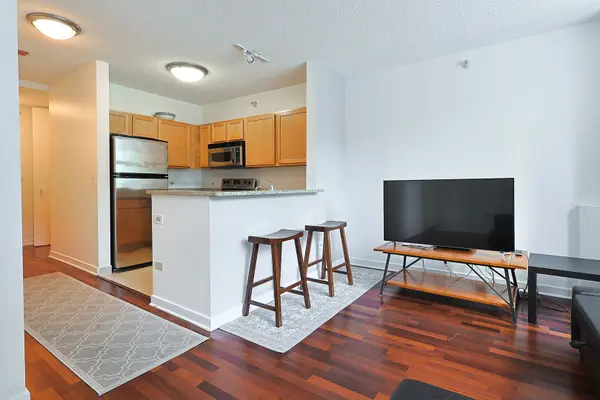 222 N Columbus DR #302, Chicago, IL 60601