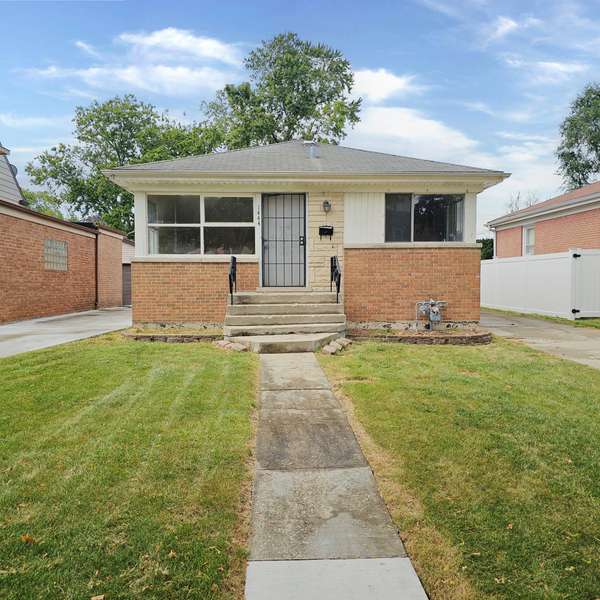 1444 Morris AVE, Berkeley, IL 60163