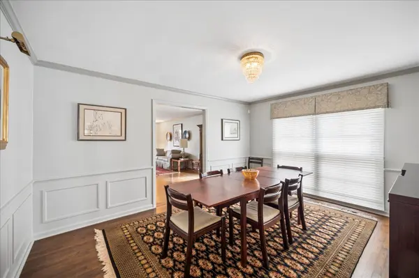 2448 Central Park AVE, Evanston, IL 60201