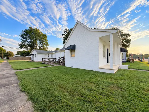 1101 E 5th ST, Metropolis, IL 62960