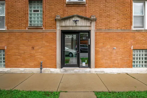 3722 W Altgeld ST #2E, Chicago, IL 60647