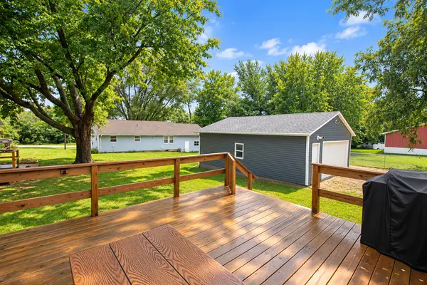 1585 Joliet WAY, Dixon, IL 61021