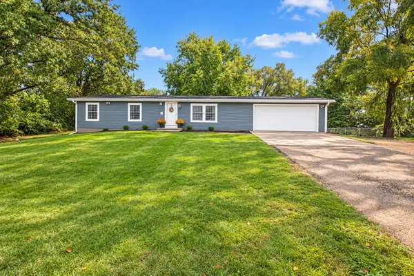 1585 Joliet WAY, Dixon, IL 61021
