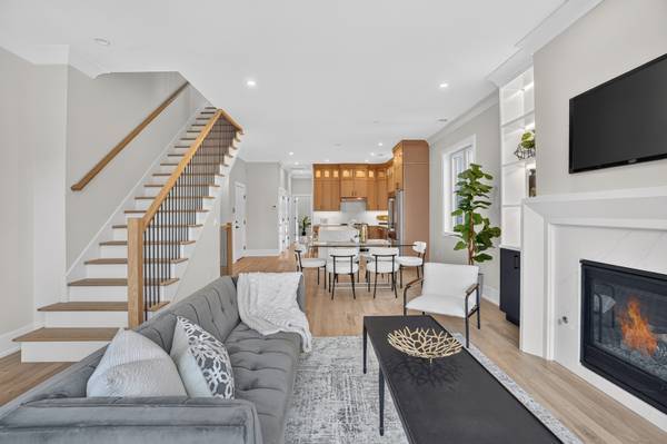 2023 W Augusta BLVD #3W, Chicago, IL 60622