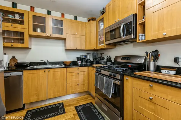 6423 N GREENVIEW AVE #1W, Chicago, IL 60626