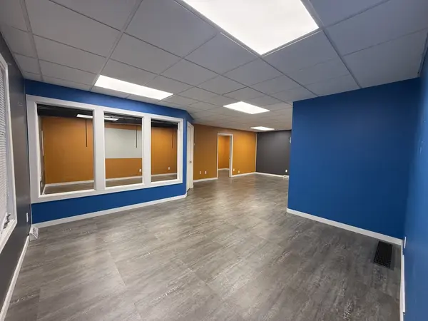 1224 E 37th ST, Davenport, IA 52807