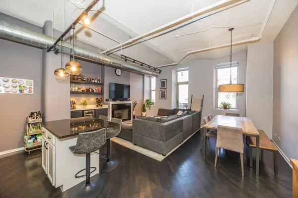 500 S Clinton ST #242, Chicago, IL 60607