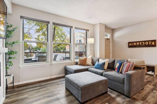 580 N 2nd ST #104, Minneapolis, MN 55401