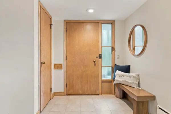 5000 Frontenac AVE, Golden Valley, MN 55422