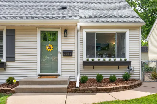 2705 Georgia AVE S, Saint Louis Park, MN 55426