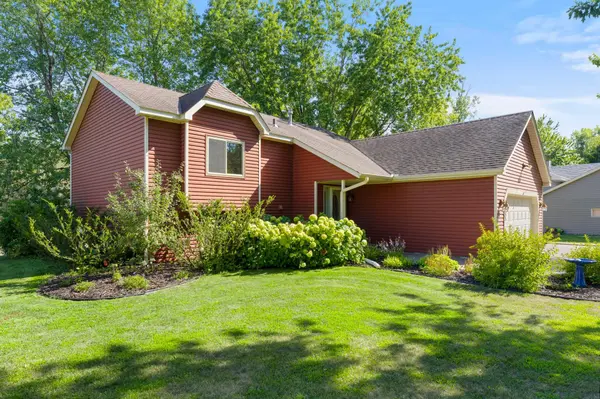 22245 Jude AVE N, Forest Lake, MN 55025