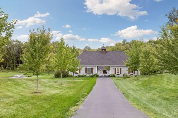 6055 Painter RD, Minnetrista, MN 55364