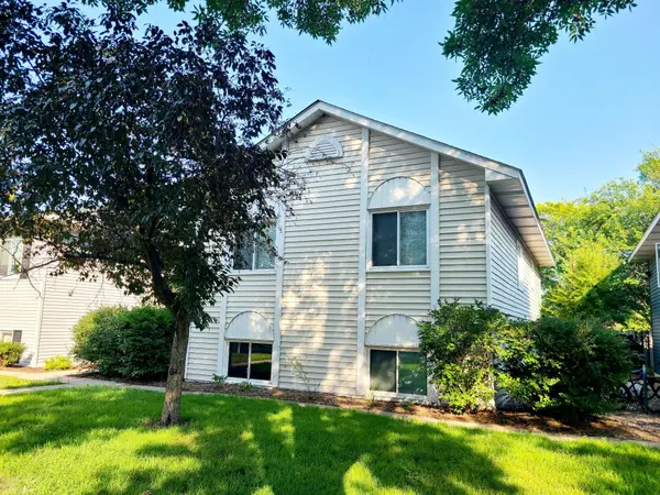 808 9th AVE SE, Minneapolis, MN 55414