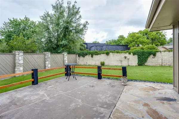 2933 Browne Stone RD, Oklahoma City, OK 73120