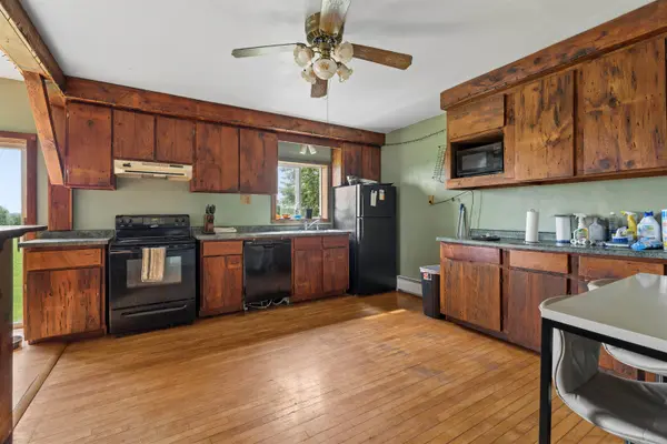 N9173 HOLLY RD, Saint Cloud, WI 53079