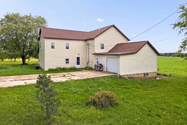 N9173 HOLLY RD, Saint Cloud, WI 53079