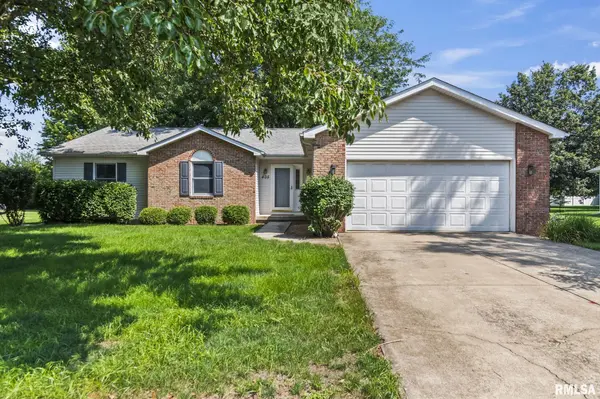 405 PHEASANT RUN, Sherman, IL 62684
