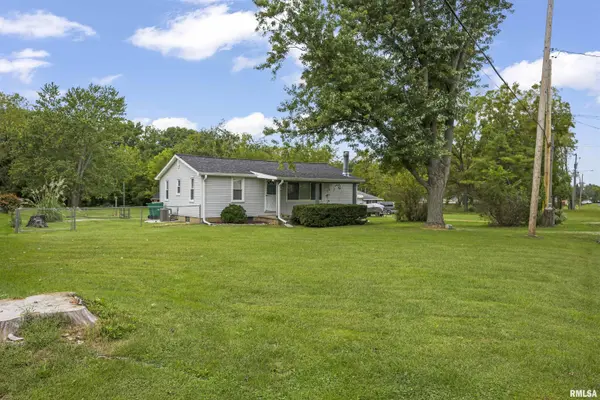121 RITCHIE ST, East Peoria, IL 61611