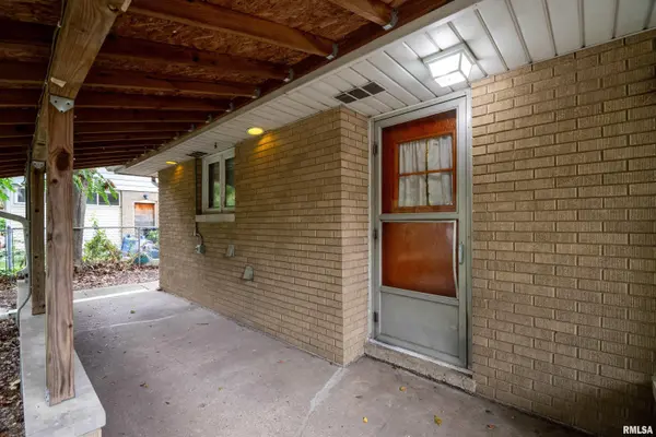 1503 N 13TH ST, Pekin, IL 61554