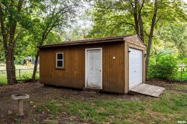1503 N 13TH ST, Pekin, IL 61554