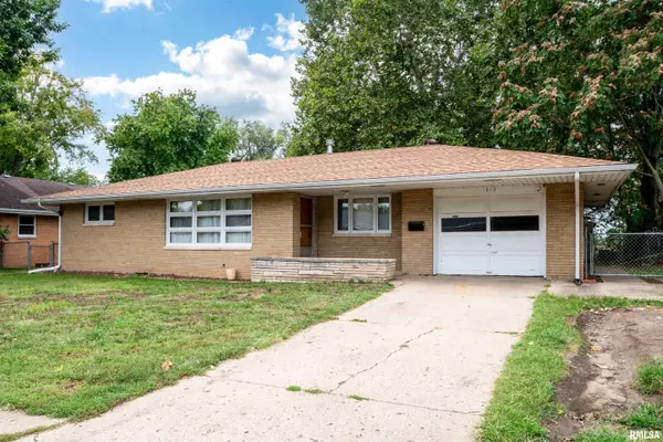 1503 N 13TH ST, Pekin, IL 61554