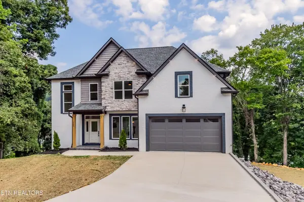 7560 Christin Lee Circle, Knoxville, TN 37931