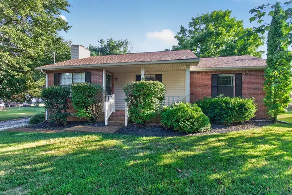 216 Oakdale Drive, White House, TN 37188