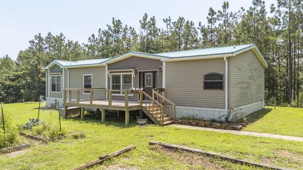 520 ROBINSON RD, Counce, TN 38326