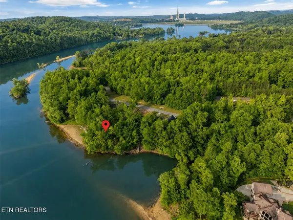 117 Osprey Way, Harriman, TN 37748